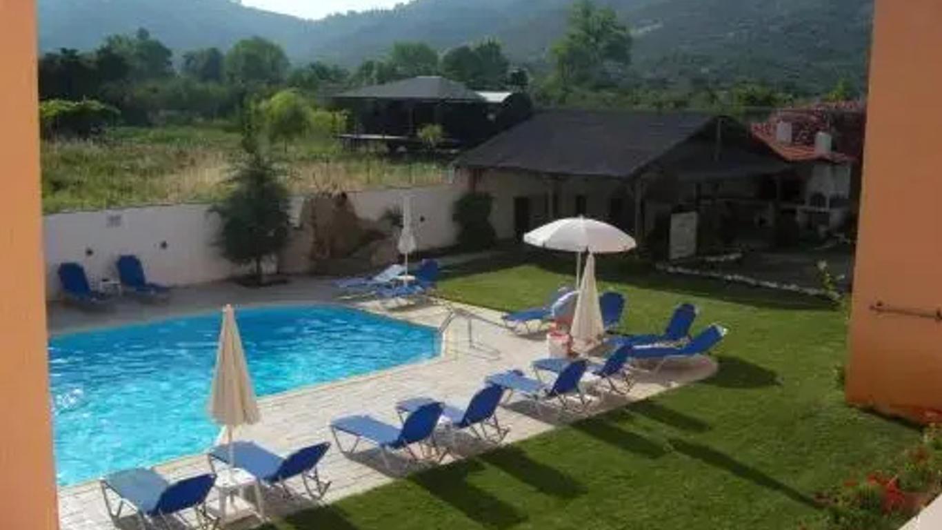Vamvini Hotel