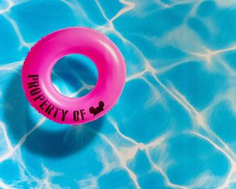 هوتل لولو، بي دبليو بريميير كوليكشن - انهايم - حوض السباحة