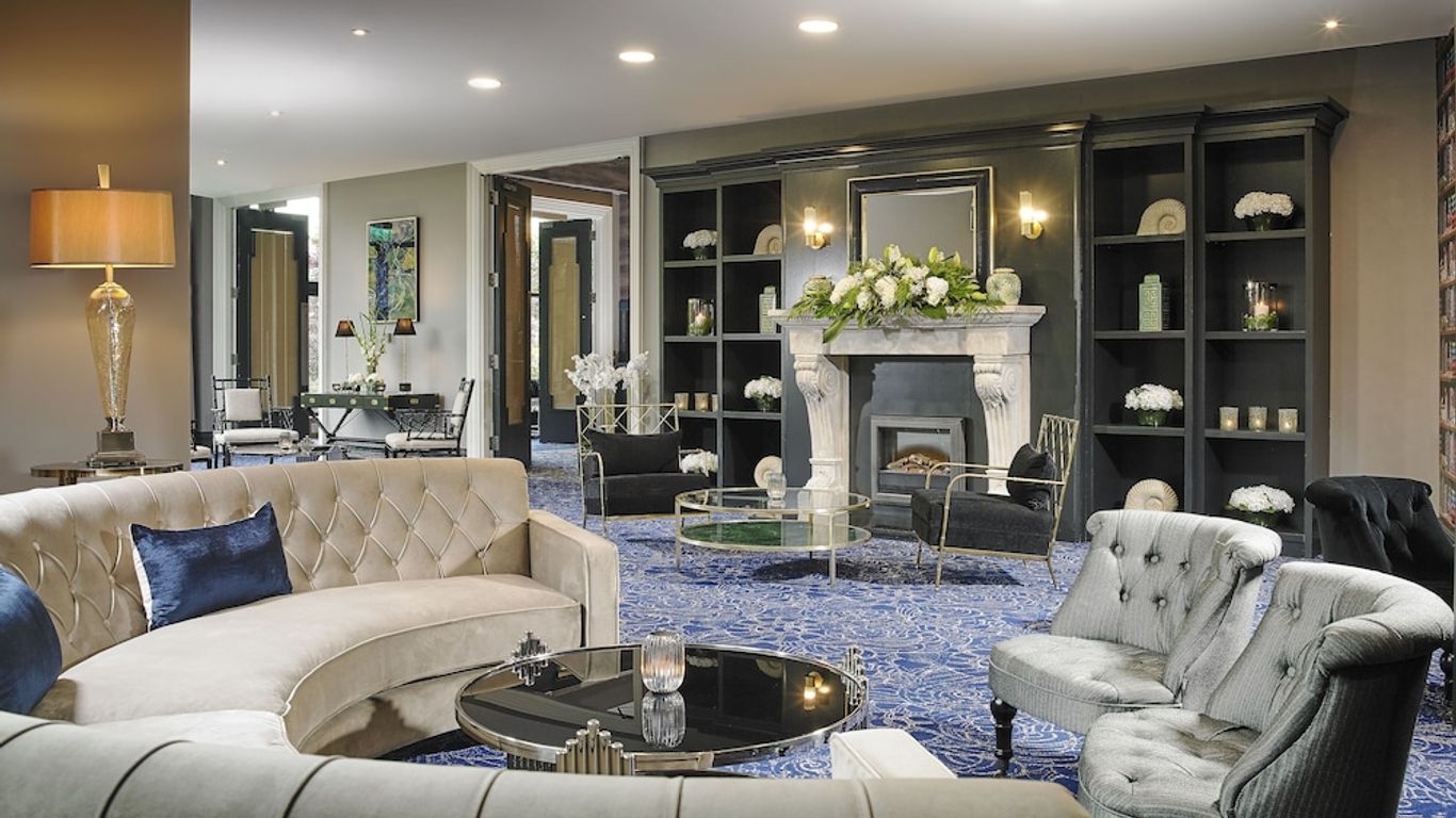 تولامور كورت هوتل