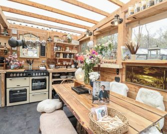 The Cottage In The Woods - Taynuilt