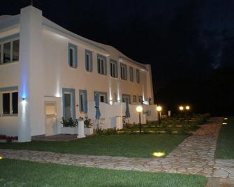 Casamediterranea - Itri - Edificio