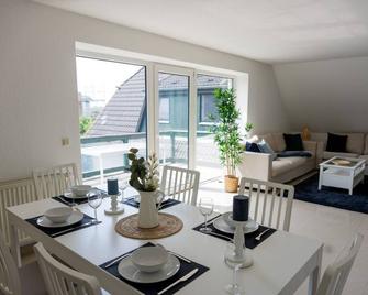 Ferienwohnung Ausguck - Breege - Essbereich