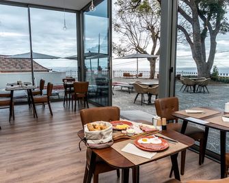1905 Zino's Palace - Ponta do Sol - Ristorante