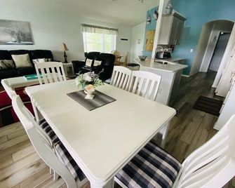 Beautiful Southern Dunes Villa Golf Course Views - Haines City - Comedor