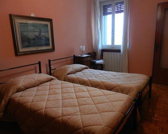 B&B Casanonni Borgo Angeli - מנטואה - חדר שינה