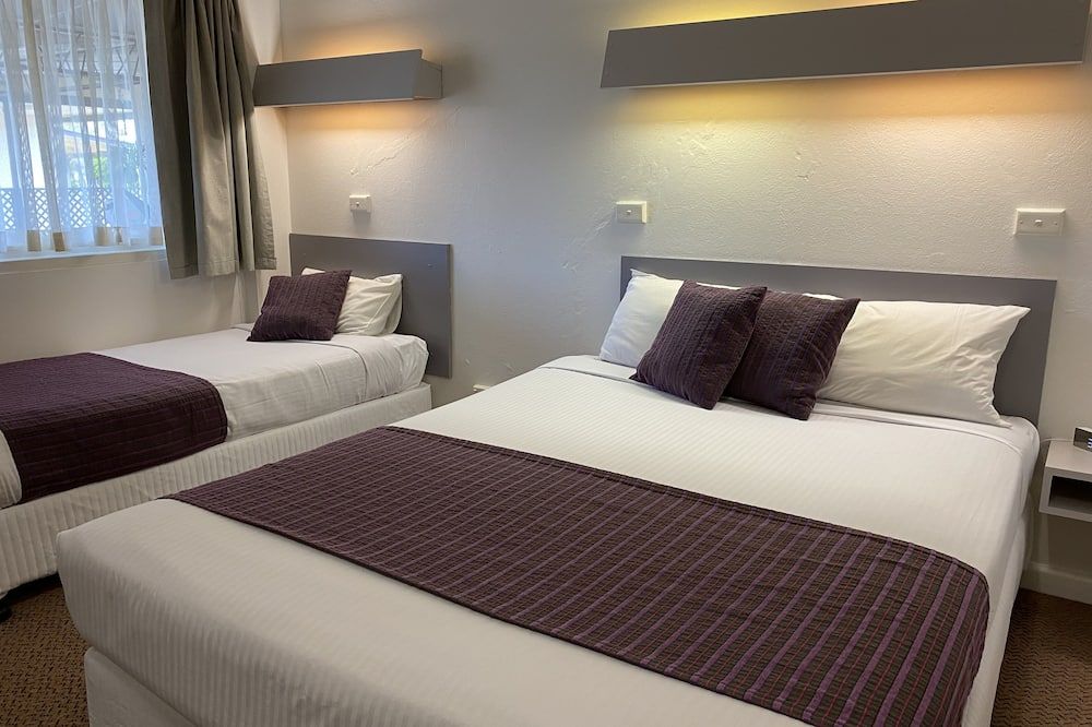 Ben Hall Motor Inn - Forbes - Bedroom