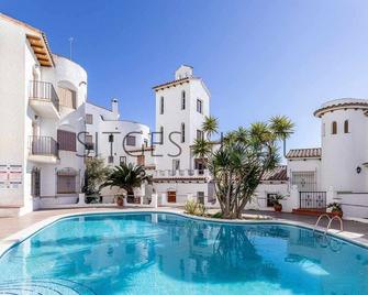 Sitges Blue Acogedor y sencillo junto al mar - Sitges - Kolam