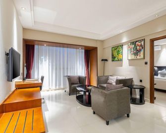 Haikou Manyue Hot Spring Hotel (Hainan University Branch) - Haikou - Sala de estar