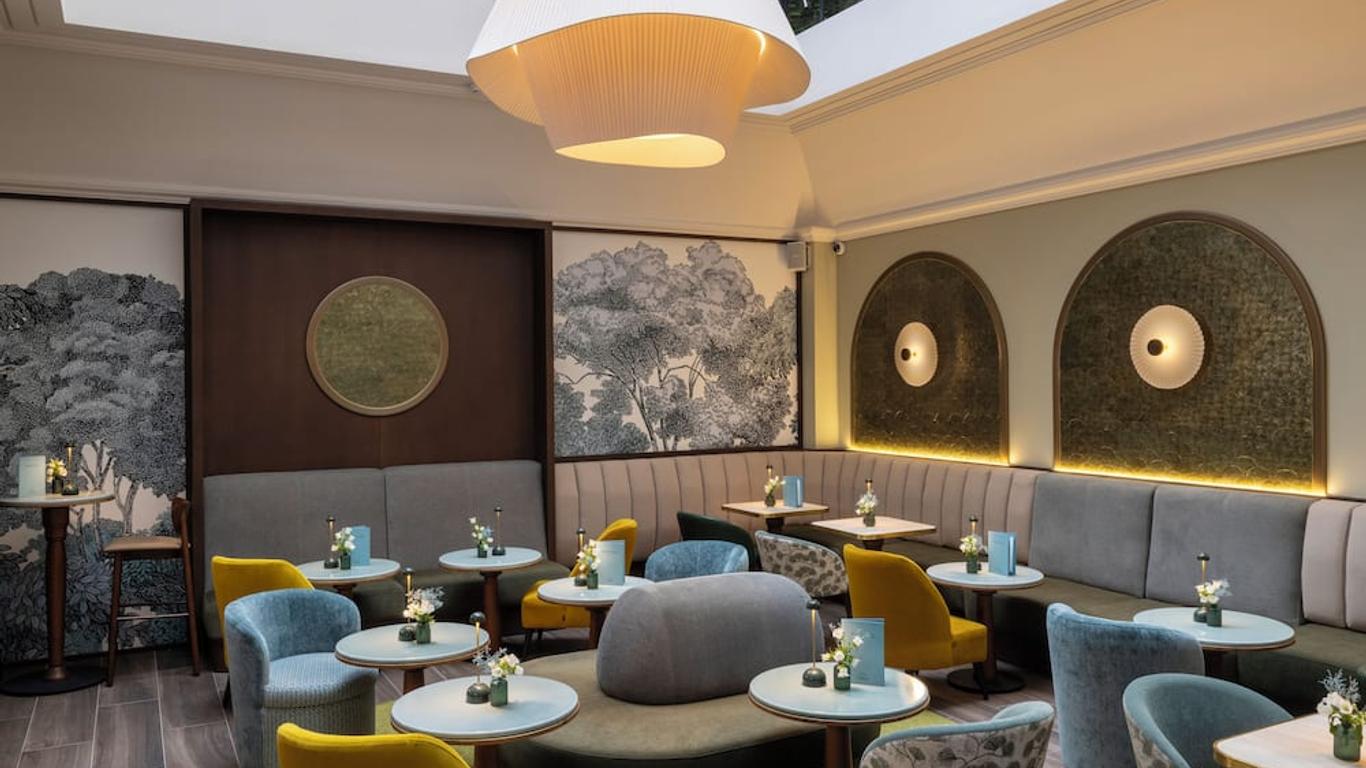 أوتل لورماي آند سبا