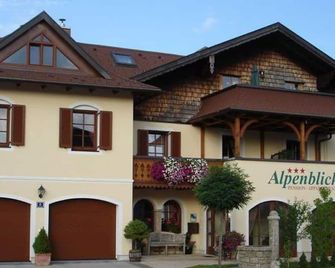 Alpenblick Pension - Faistenau - Bangunan
