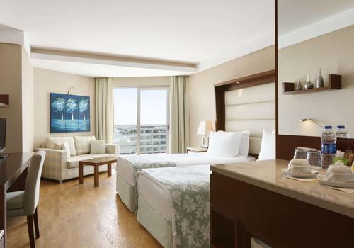 Ramada Plaza By Wyndham Antalya 39 1 3 6 Antalya Hotel
