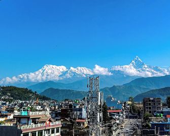 International Youth Hostel Inn - Pokhara - Outdoor view