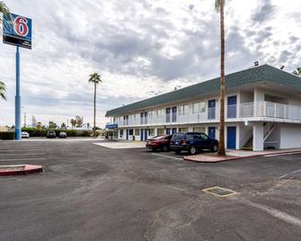 Motel 6 Blythe - Blythe - Edificio