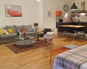 Stylish loft near the Danube - Budapest - Sala de estar