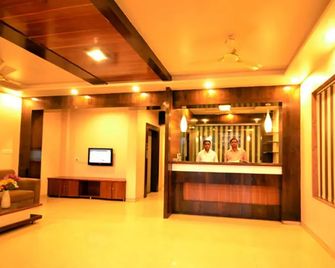 Hotel Sai Asara - Shirdi - Front desk