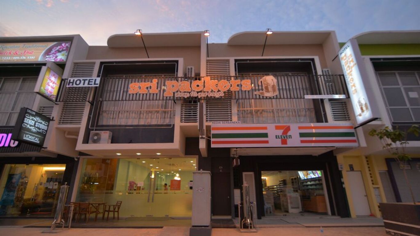 Sri Packers Hotel