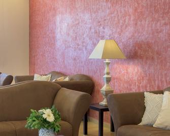 Memphis - Kolympia - Salónek