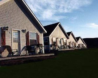 Chisholms of Troy Coastal Cottages - Troy - Edificio