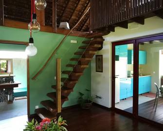 Villa Koku'u With Private Pool On The Taravao Plateau - Teahupoo - Escaleras