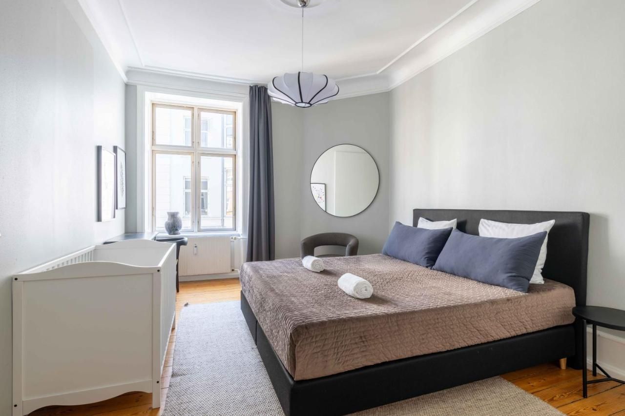 NEW charming apt in City Center – København