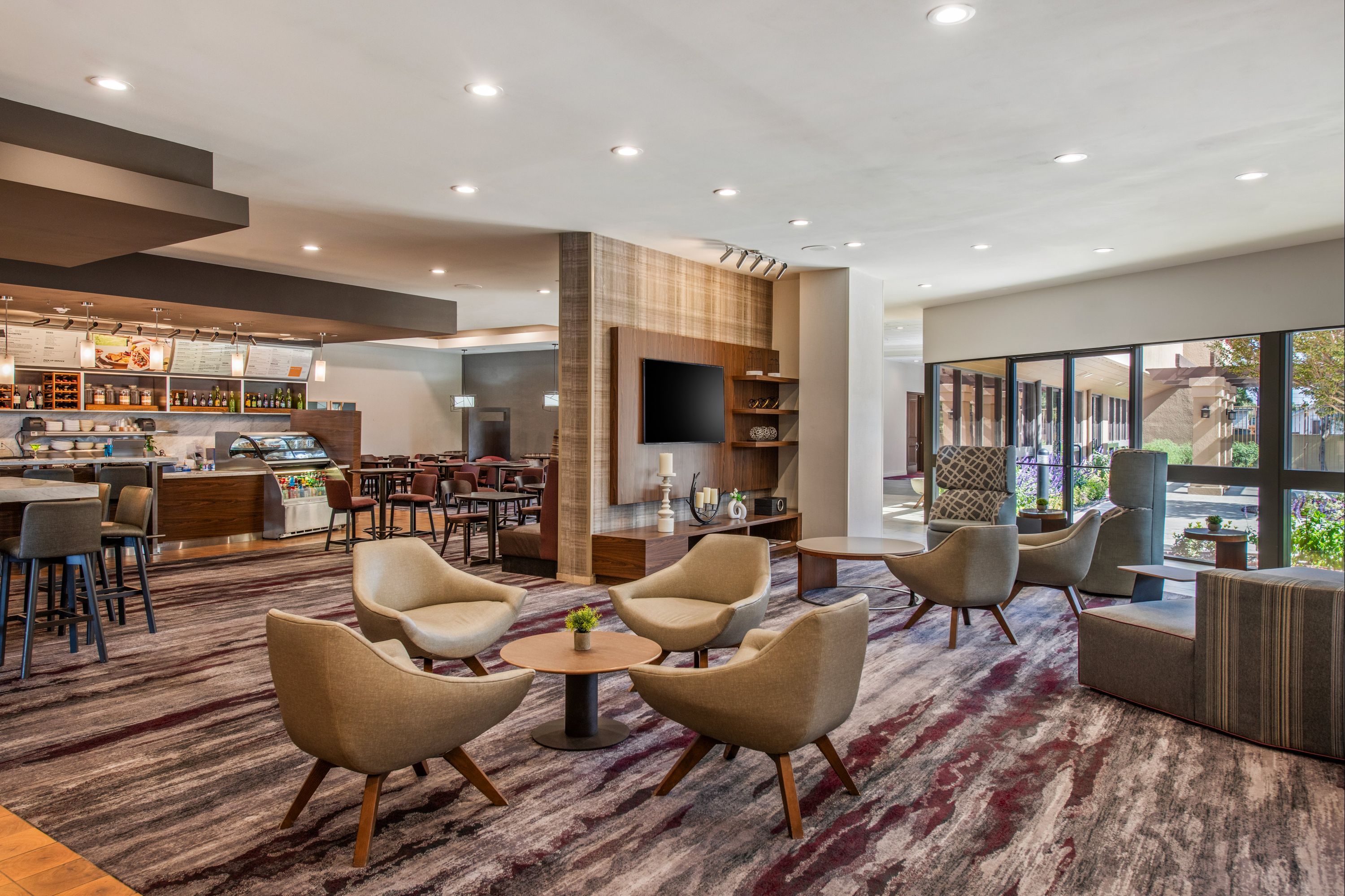 Holiday Inn Oxnard - Ventura By IHG - אוקסנרד - בניין