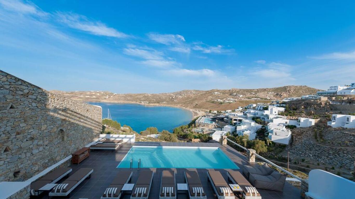 Cova Mykonos Suites