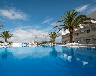 Hotel Caravelas - Madalena - Басейн