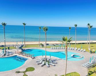 Beachfront Newly Remodeled Luxury Condo-Sonoran Spa W 410 -3BR 2 BA Next to pool - Puerto Peñasco - Piscina