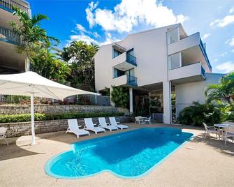 Ocean View 10 Pool & Spa - Airlie Beach - Pool