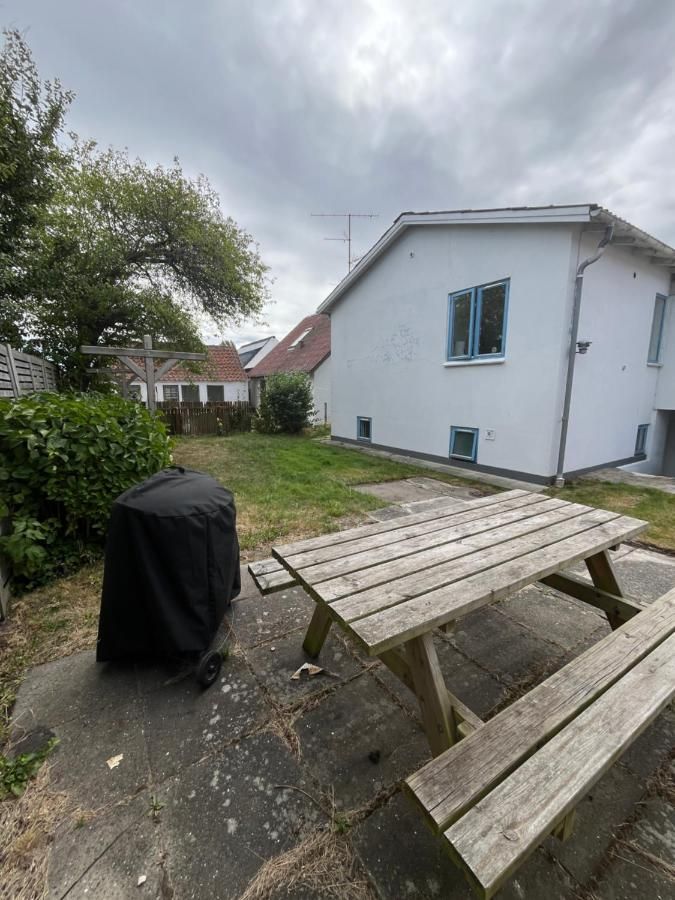 Cozy 3 BR Garden Apartment with Parking – Frederikshavn