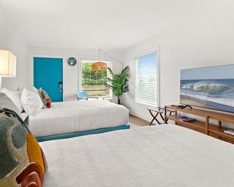 The Surf Shanty Motel - Dewey Beach - Bedroom