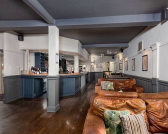 ذا وورلدز إند - نورثامبتون - بار