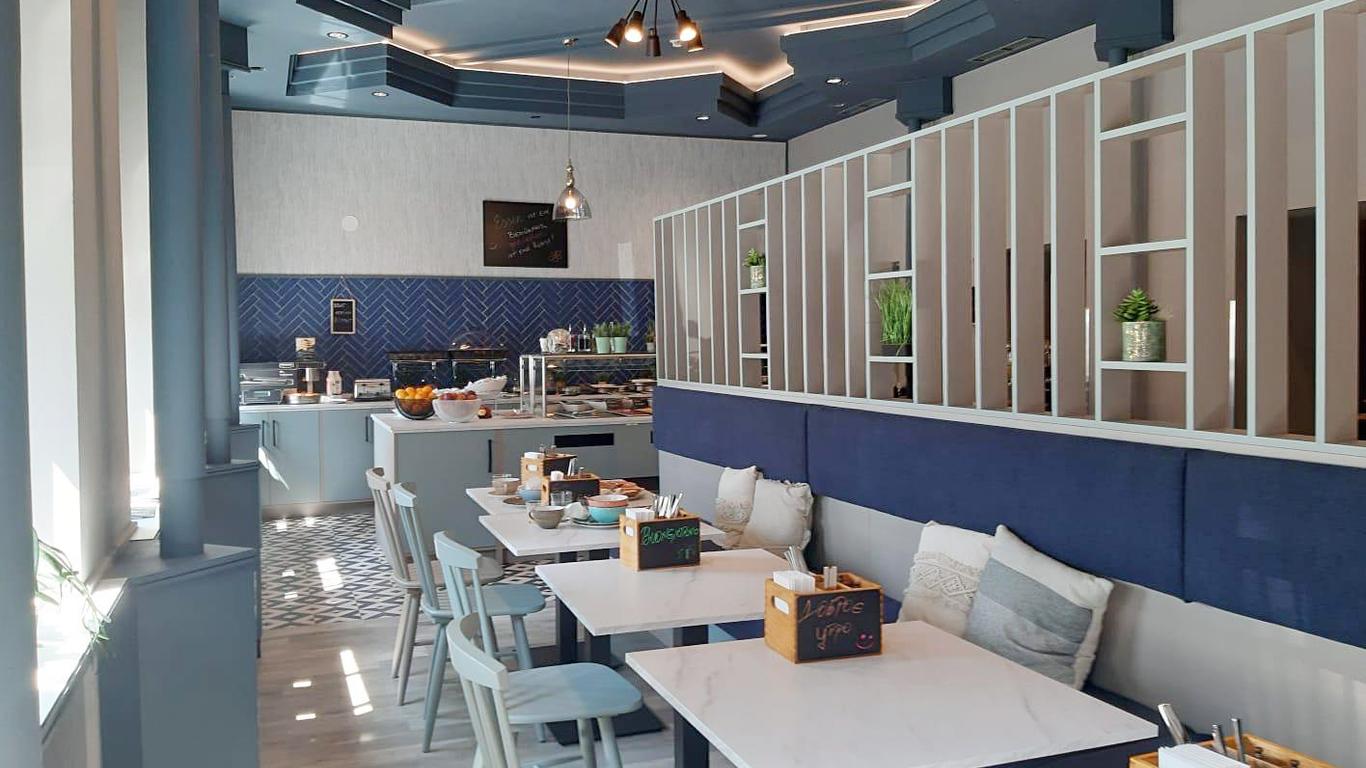 جارنر هوتل فيينا باي آيتش جي