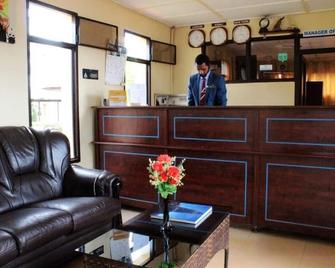 Dereva Hotel Rwamagana - Muhazi - Front desk