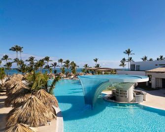 Serenade All Suites - Adults Only Resort - Punta Cana - Pool