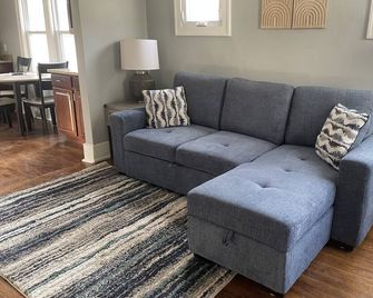Entire House for Rent - Hazel Park - Living room