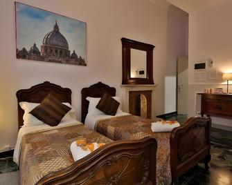 Alibrandi Palace - Civitavecchia - Living room