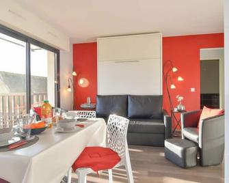 Apartment Baccara by Interhome - Deauville - Dining room
