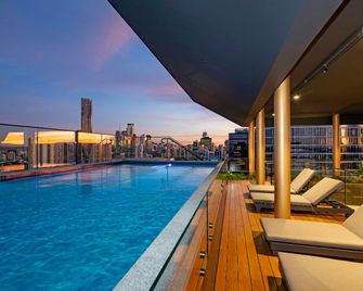Fortitude Valley Apartments by Cllix - Brisbane - Piscina
