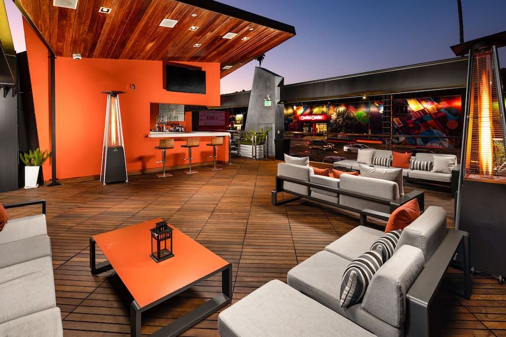 The Moment Hotel - Los Angeles