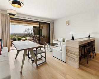 Luxury apartment with terrace - Sea view Cannes - Cannes - Dining room