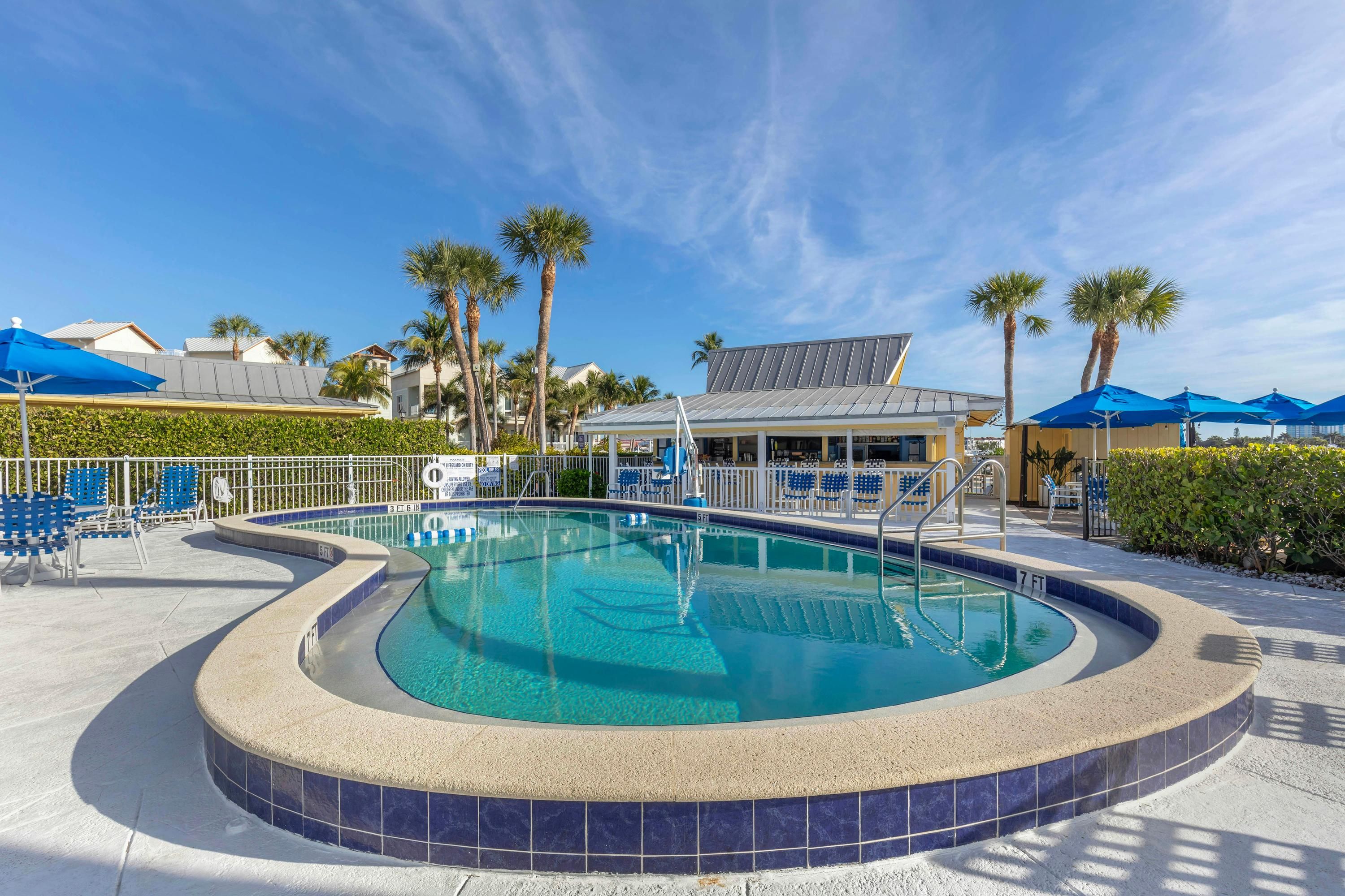 Hilton Vacation Club Charter Club Naples Bay - נייפלס - בריכה