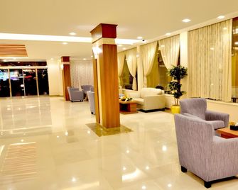 Tamaya Hotel - Al Khobar - Lobby