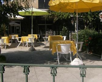 A Cepa - Santo Tirso - Patio