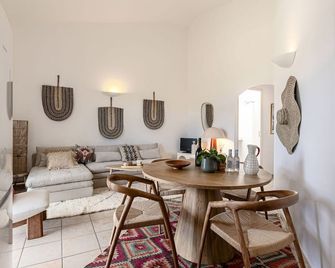 Apartment Casetta Bianca by Interhome - Porto-Vecchio - Dining room
