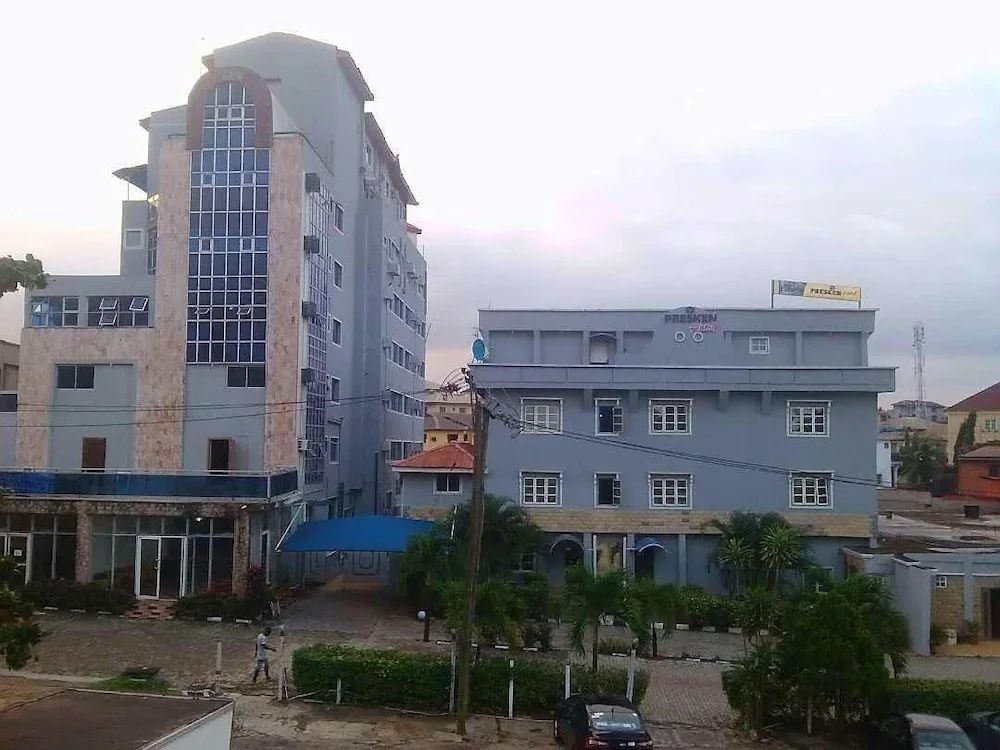 Presken Hotel @ Awolowo Way - لاغوس - مبنى