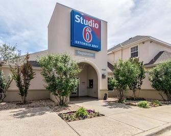 拉伯克醫療中心 6 號開放式公寓旅館 - 勒波克 - 拉伯克 - 建築