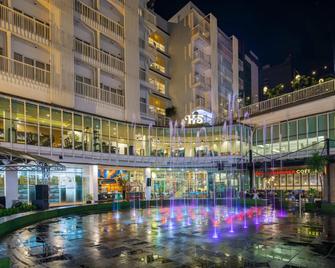 Hotel Santika Bsd City-Serpong - South Tangerang City