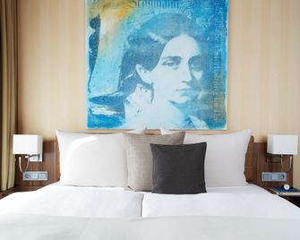 ليفينج هوتل دوسلدورف - دوسيلدورف - غرفة نوم