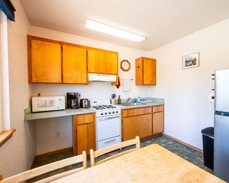 Near Kenai River | Fish, Grill & Relax - Kenai - Cocina